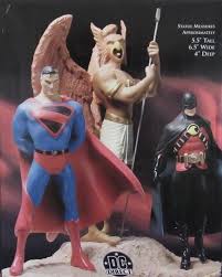 KINGDOM COME SUPERMAN, HAWKMAN & RED ROBIN STATUE MANGAS