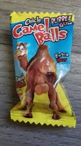 FINI CAMEL BALL SOUR BUBBLE GUM BONBONS