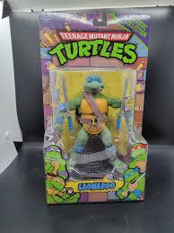 TEENAGE MUTANT NINJA TURTLES LEONARDO CLASSIC COLLECTION FIGURINE