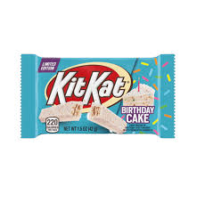KIT KAT BIRTHDAY CAKE