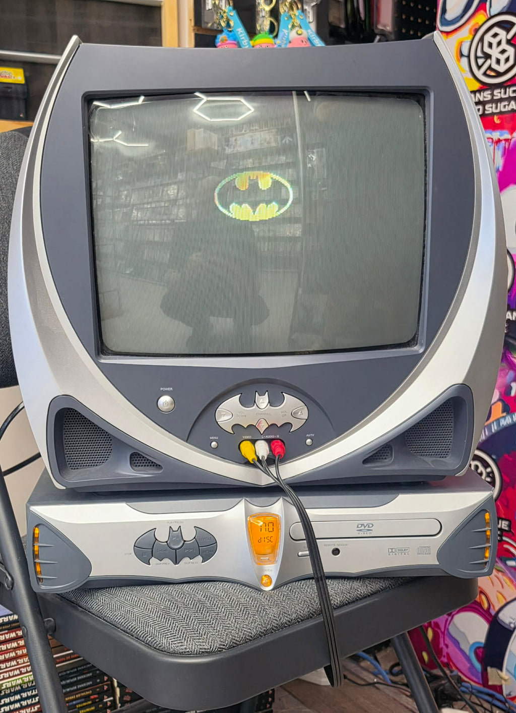 BATMAN - 13” CRT TV