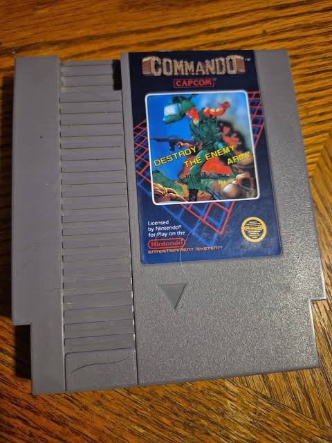 COMMANDO NINTENDO NES