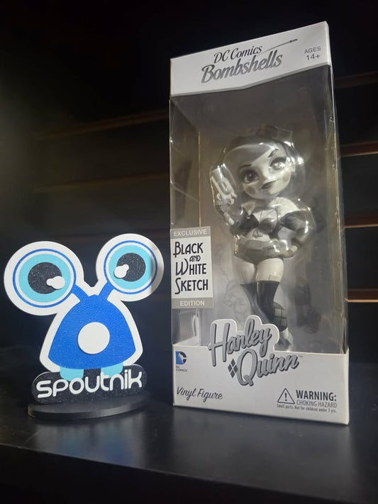 FIGURINE DC BOMBSHELLS HARLEY QUINN CROQUIS NOIR ET BLANC ÉDITION BLACK AND WHITE