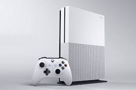 XBOX ONE SLIM 500 CONSOLES