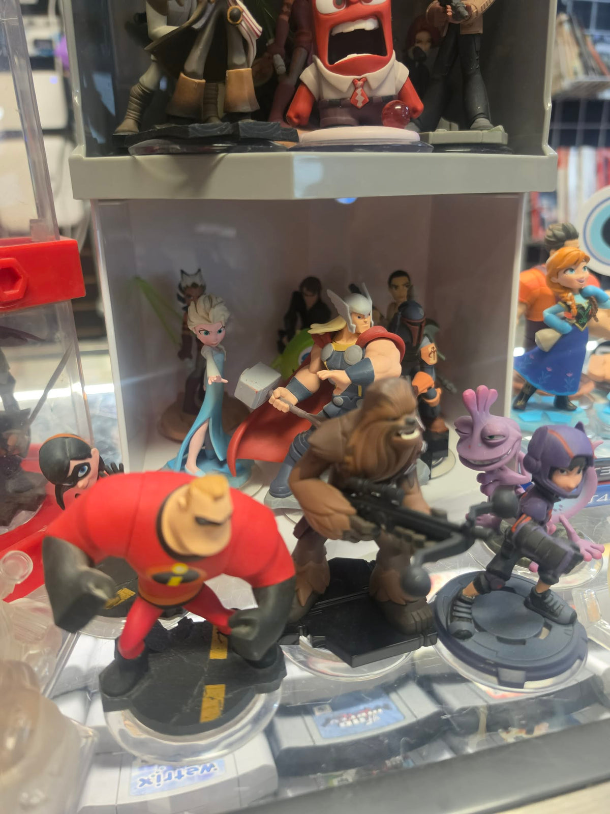 LOT DISNEY INFINITY + JEU DISNEY INFINITY 3.0 PS4 + JEU DISNEY INFINITY PS3 + PLATEFORME