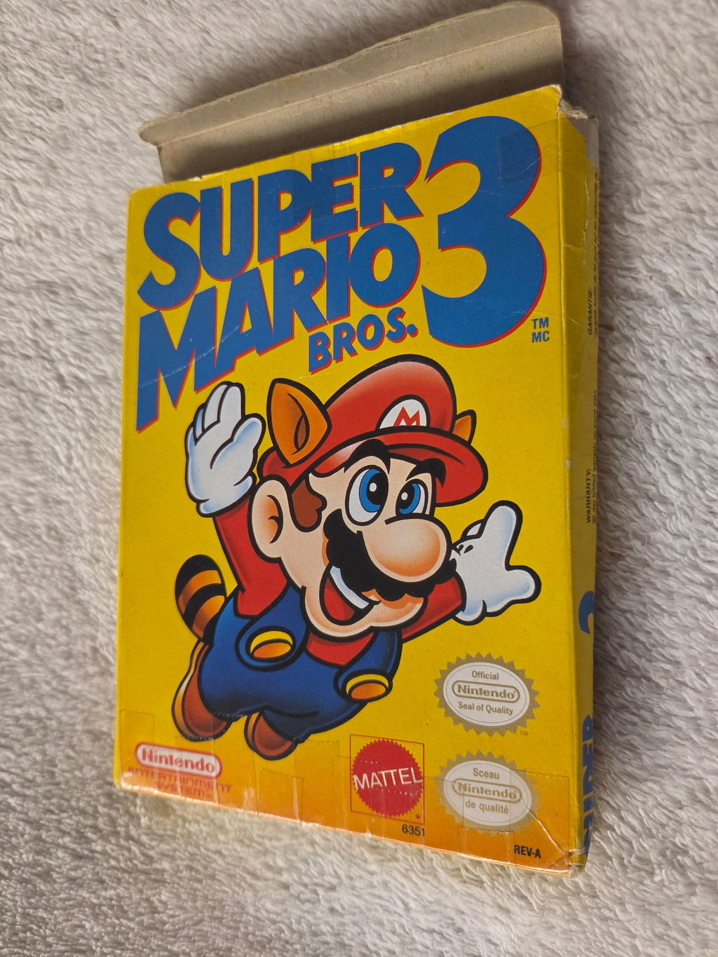SUPER MARIO BROS. 3 NINTENDO NES BOÎTE SEULEMENT