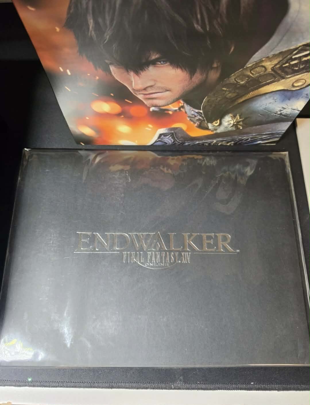 FIGURINE FINAL FANTASY XIV ENDWALKER ÉDITION COLLECTOR