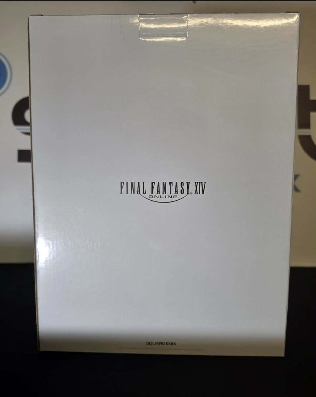 FIGURINE FINAL FANTASY XIV ENDWALKER ÉDITION COLLECTOR