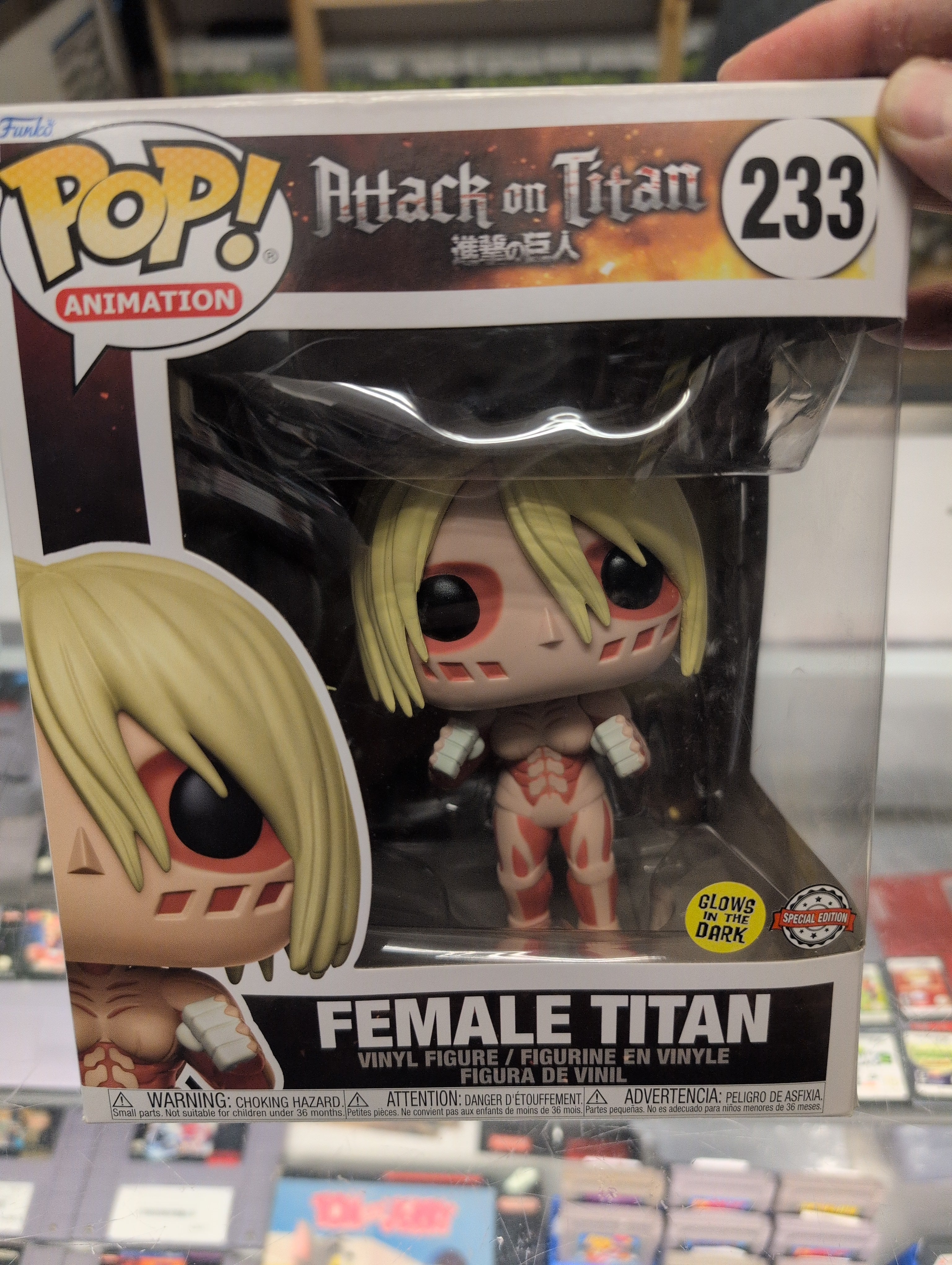 FUNKO POP ANIMATION ATTACK ON TITAN #233 FEMALE TITAN GLOWS IN THE DARK SPECIAL EDITION