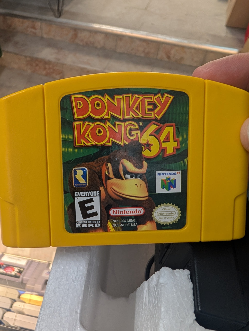 CONSOLES Nintendo 64 System [Donkey Kong 64 Set]